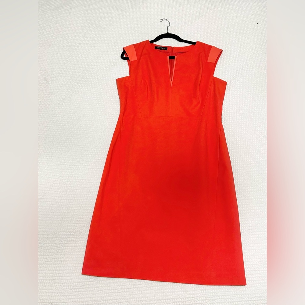 Lafayette 148 mid length cap sleeve sheath dress